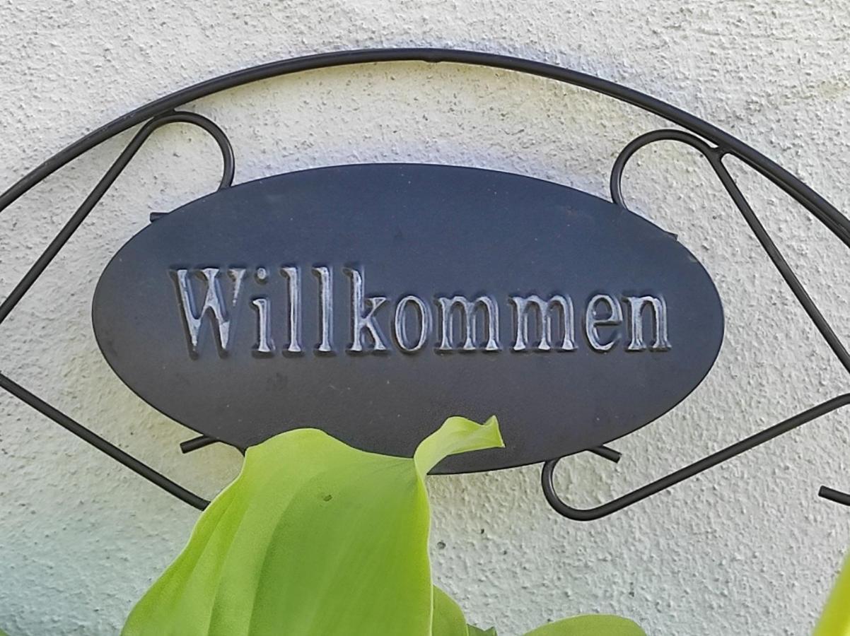 Ferienwohnung Am Hof Zwiefalten Bagian luar foto