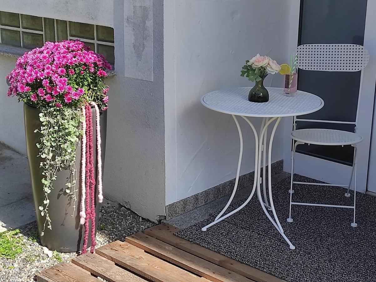Ferienwohnung Am Hof Zwiefalten Bagian luar foto